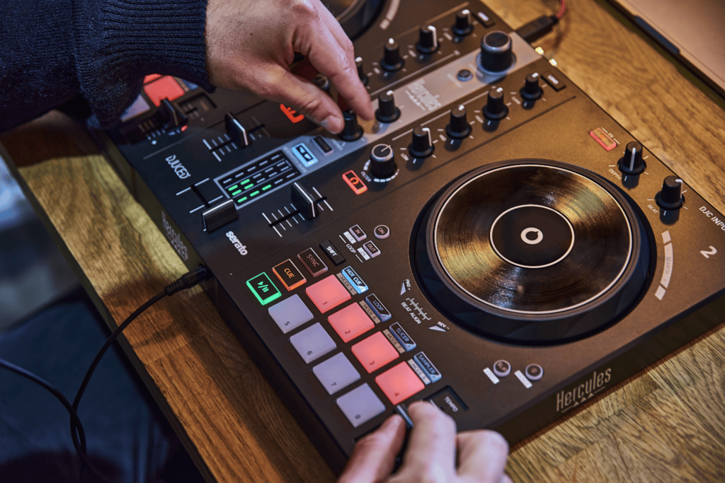 Hercules DJControl Inpulse 300 MK2 2-CH DJ Controller for Serato