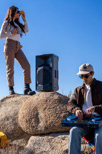 AlphaTheta Pioneer DJ / WAVE EIGHT 8" portable DJ speaker with SonicLink