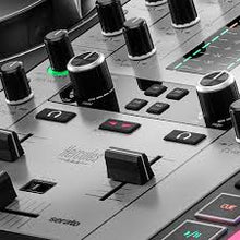 Hercules DJ DJControl Inpulse 500 Silver Edition 2-Channel DJ Controller (BSTOCK)